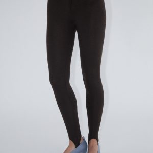 no 2745 / Gustava