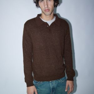 no 2057 / Hugo