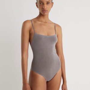 no 2889 / Leila