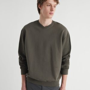 no 2433 / Oliver
