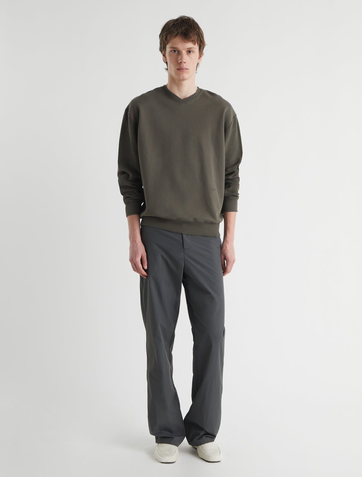 no 2433 / Oliver - Image 2