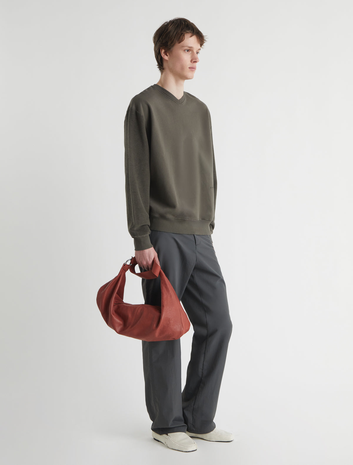 no 2433 / Oliver - Image 4