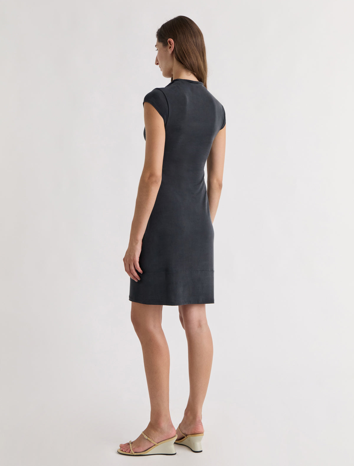 no 2998 / Tiven Dress - Image 4